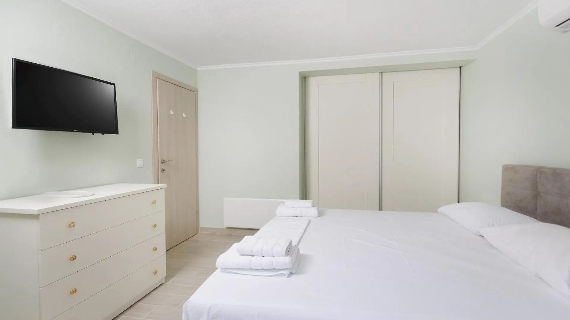 ניאה סקיוני Villa Baycasa