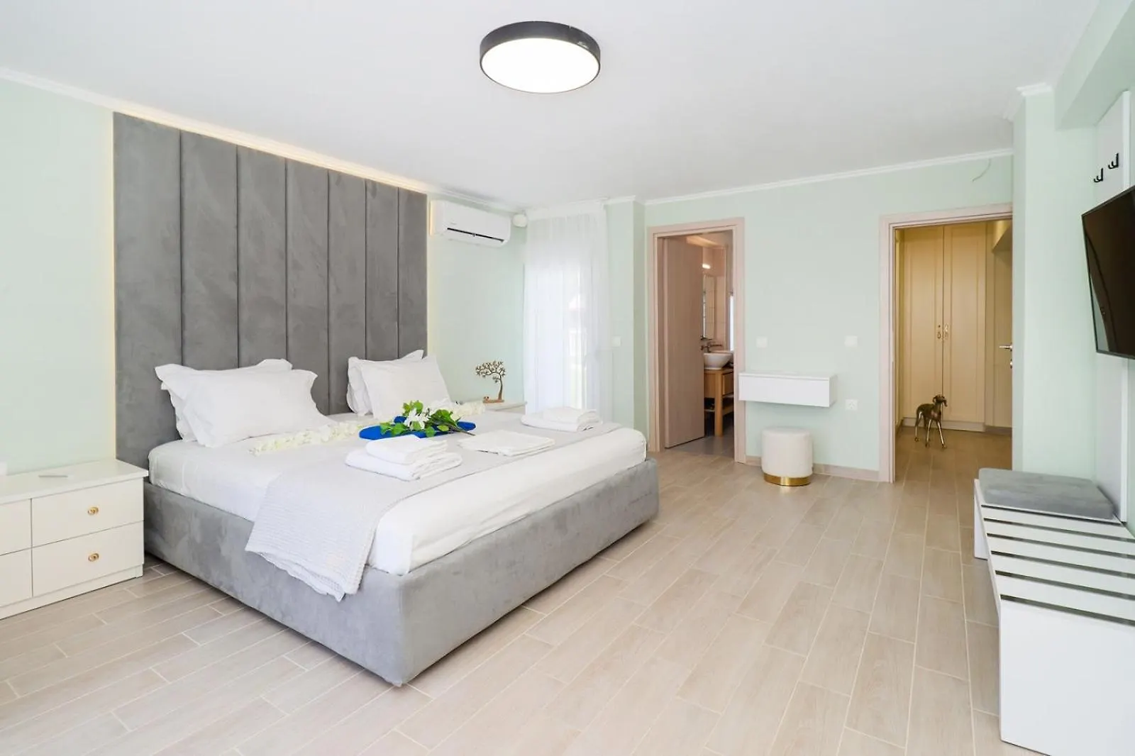 ניאה סקיוני Villa Baycasa