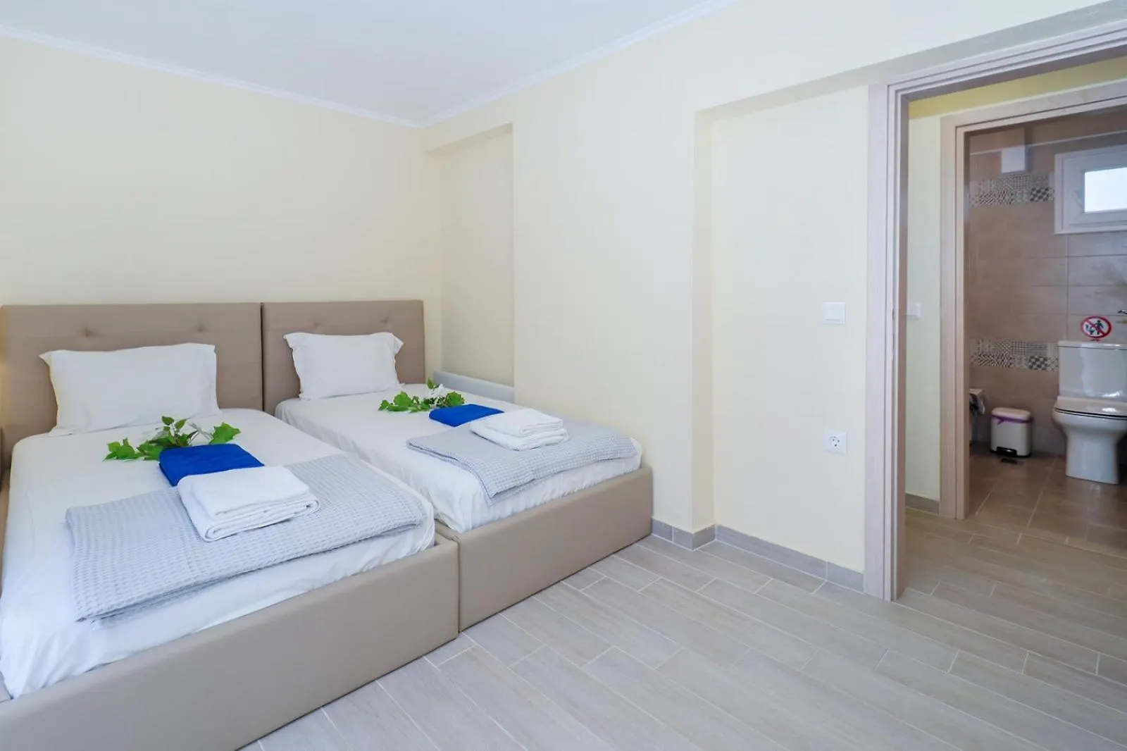 Villa Baycasa 尼尔斯吉尼 0*,  希腊